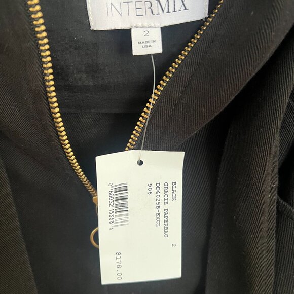 INTERMIX Shorts (NWT) Size 2 - Picture 7 of 7